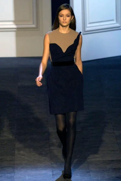 Look 13
